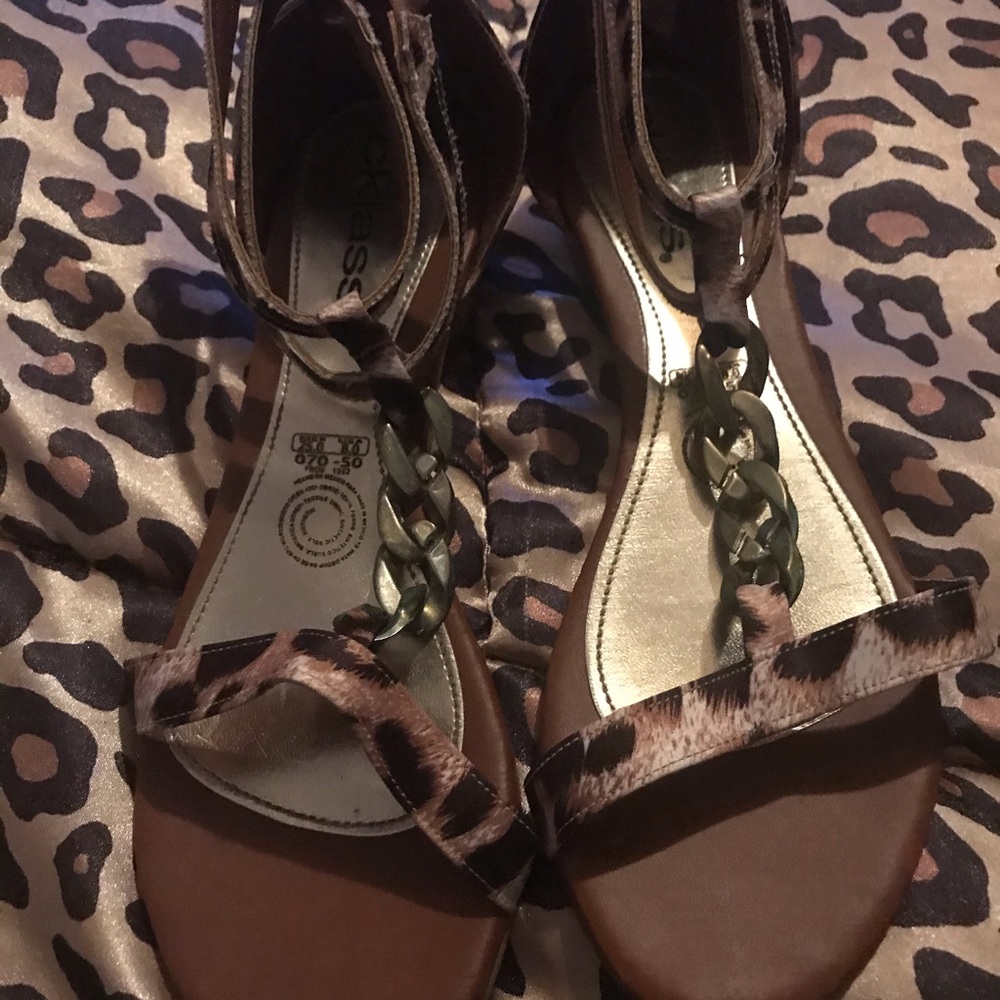 Ladies Shoes